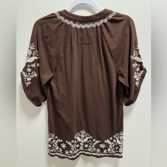 Johnny Was Tunic Blouse Embroidered Floral Birds Quarter Sleeve Cotton Brown XS - Picture 2 of 9